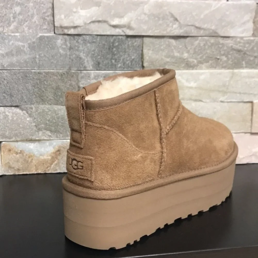 UGG Women's Classic Ultra Mini Platform - Picture 13 of 16